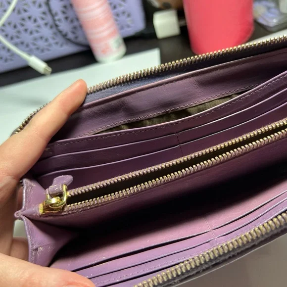 Authentic Miu Miu Matelasse Wallet purple - Picture 2 of 9